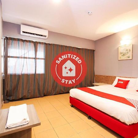 OYO 89676 Hotel 22 Seremban Buitenkant foto