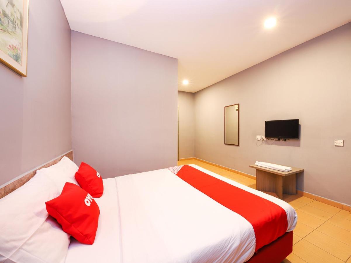 OYO 89676 Hotel 22 Seremban Buitenkant foto