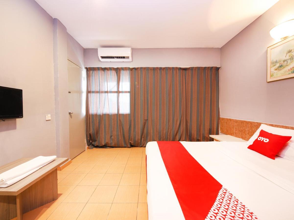 OYO 89676 Hotel 22 Seremban Buitenkant foto