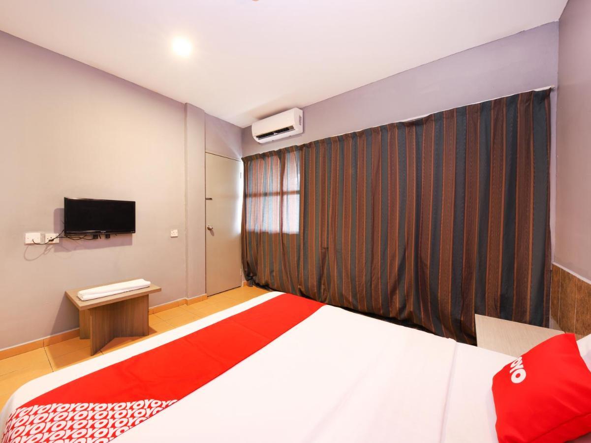 OYO 89676 Hotel 22 Seremban Buitenkant foto