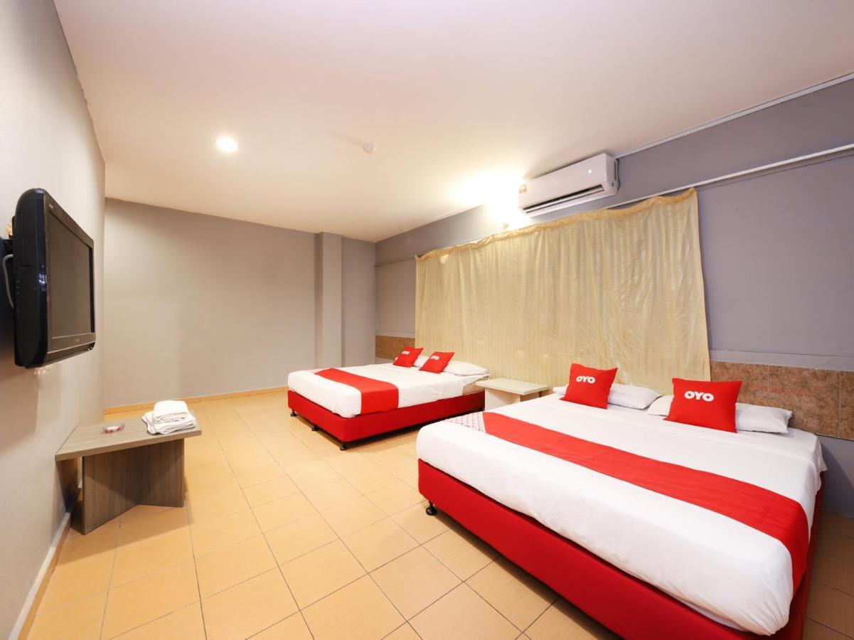OYO 89676 Hotel 22 Seremban Buitenkant foto