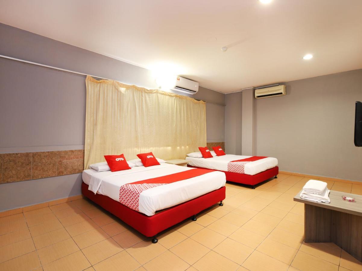 OYO 89676 Hotel 22 Seremban Buitenkant foto