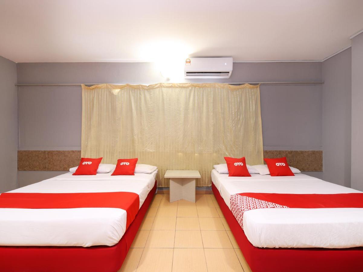 OYO 89676 Hotel 22 Seremban Buitenkant foto