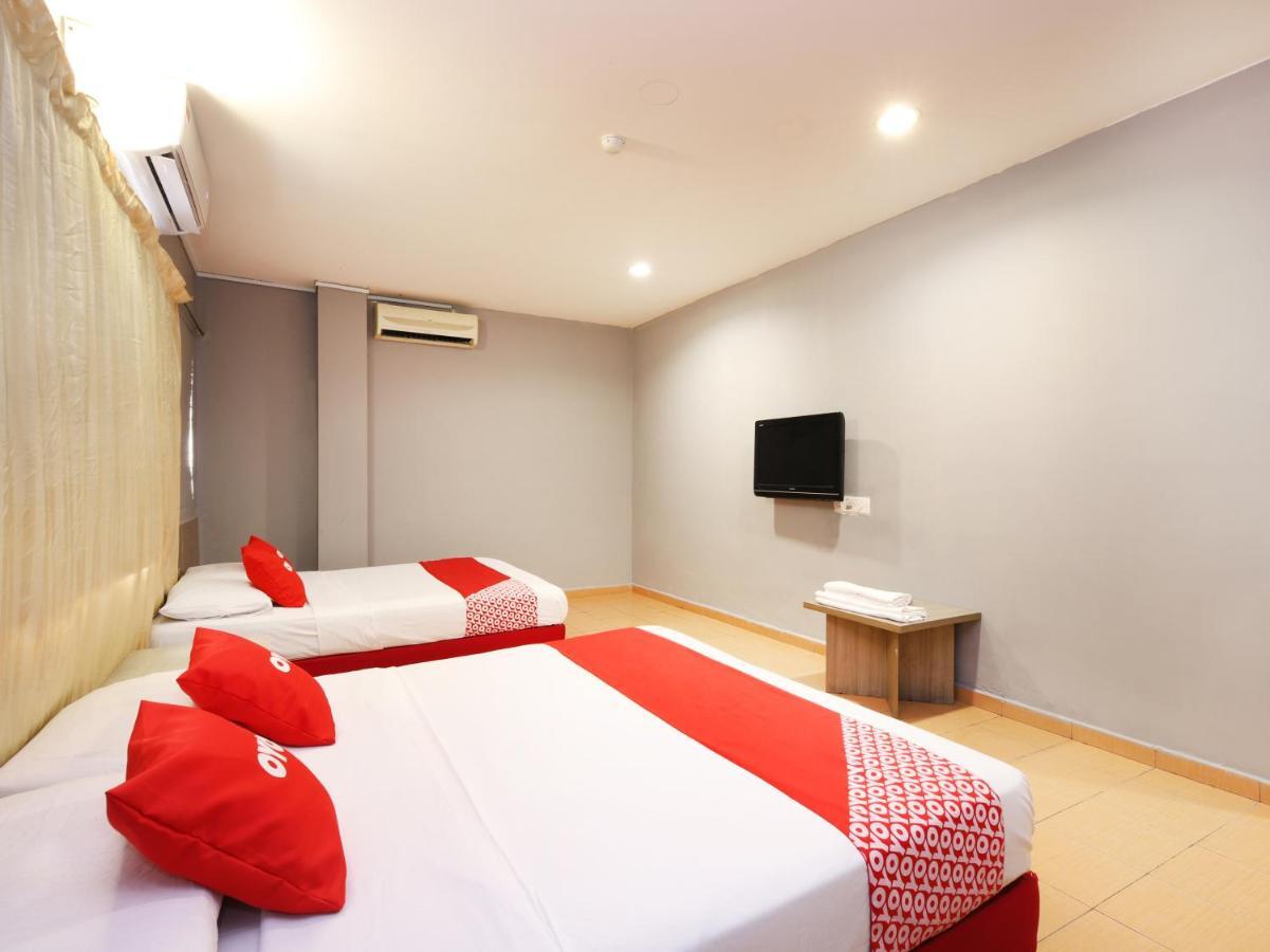 OYO 89676 Hotel 22 Seremban Buitenkant foto